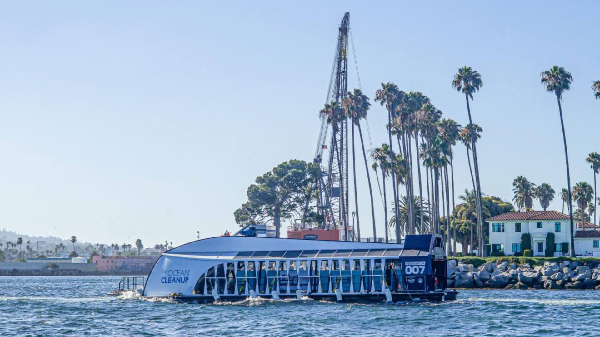 New Trash Interceptor in L.A. launched by the Ocean Cleanup