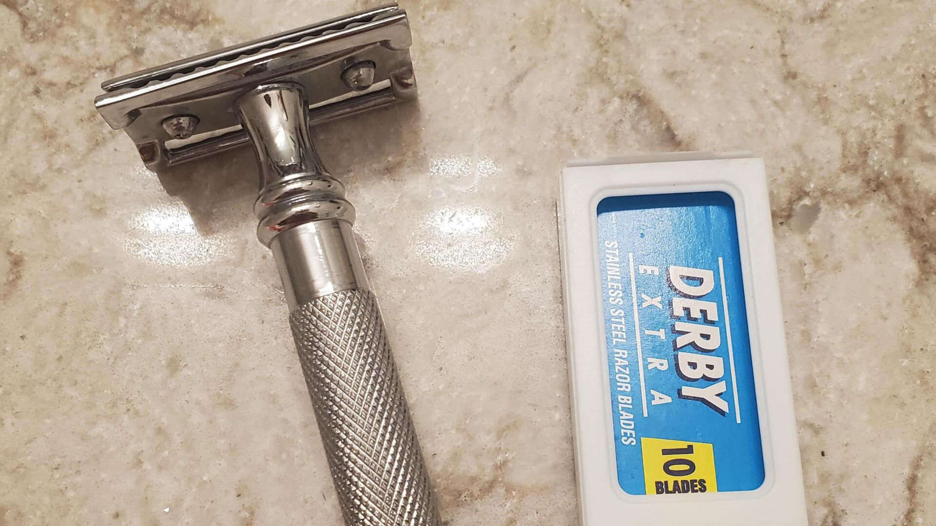 Metal safety razor