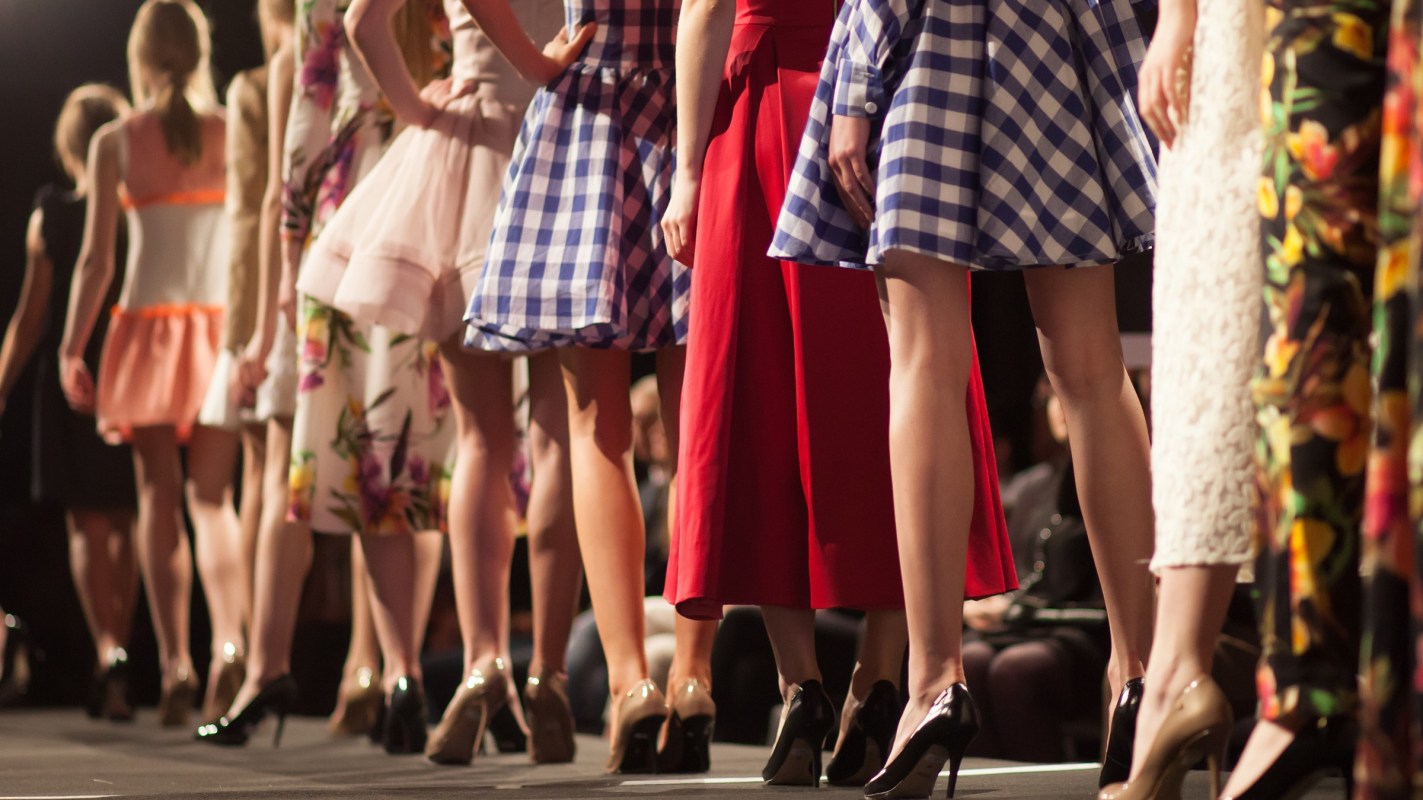 Cider fast fashion clothing