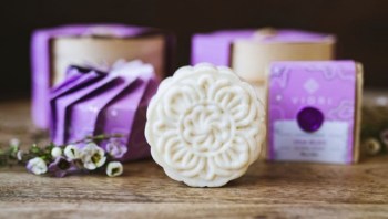 Viori shampoo bar