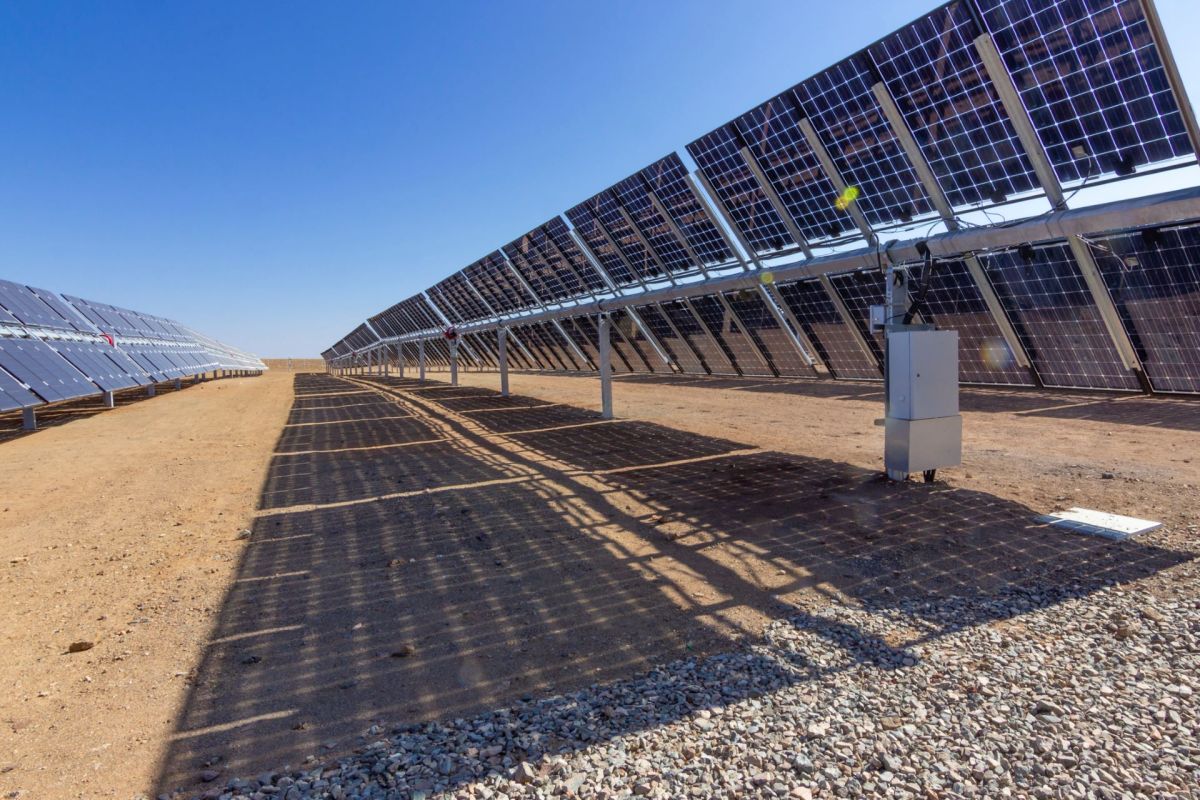 Double-sided ‘bifacial’ solar panels