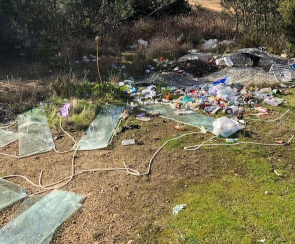 Couple spending 12 hours cleaning up trash