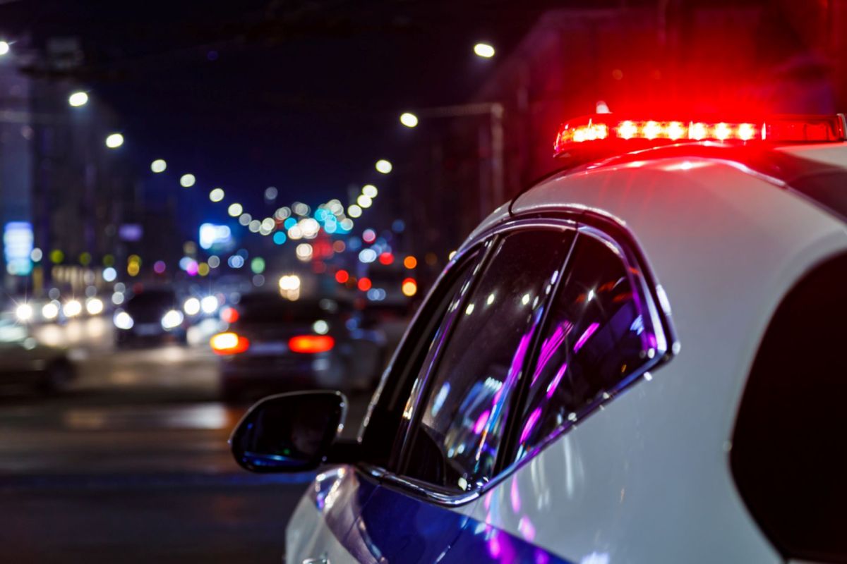 Coal-rolling truck gets pulled over by police