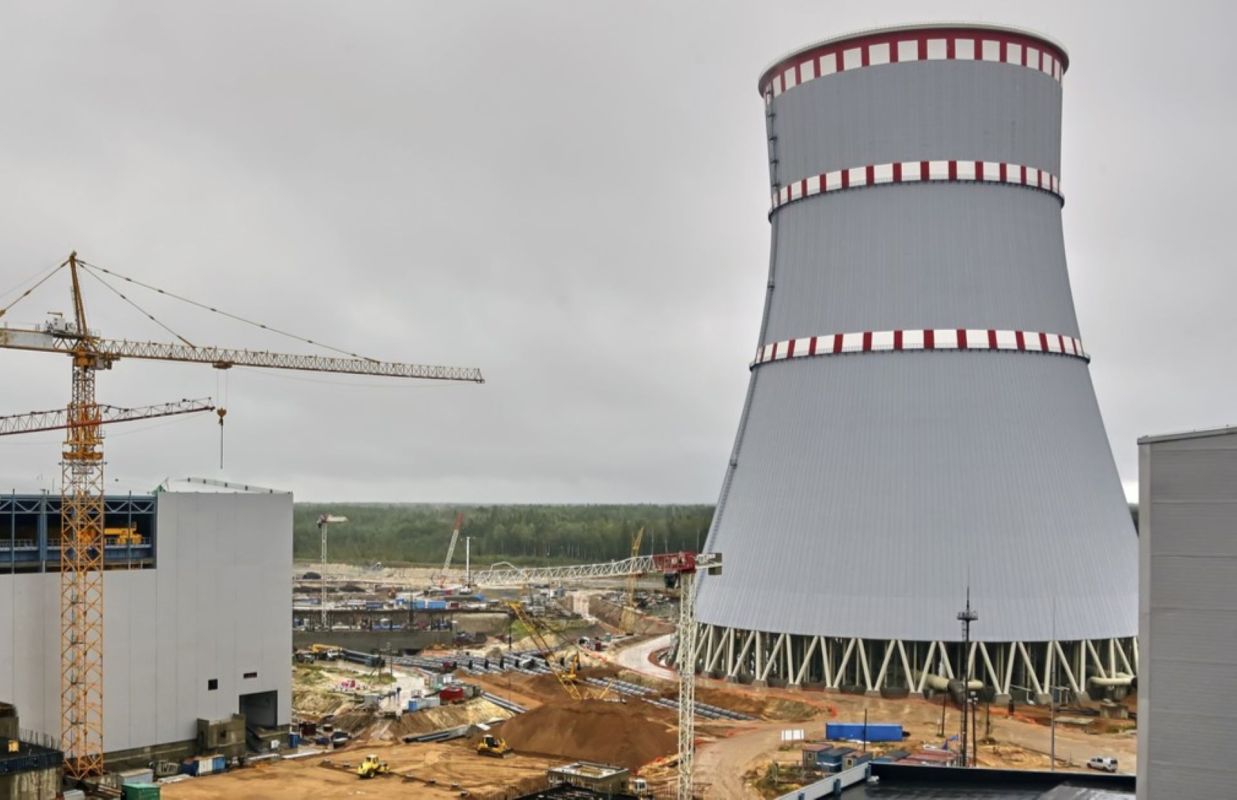 World's largest nuclear power plant Canada