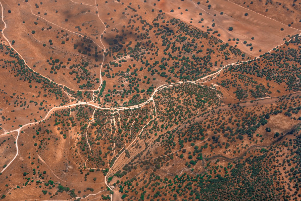 Aerial before illusion reveals ‘depressing’ reality of urban development