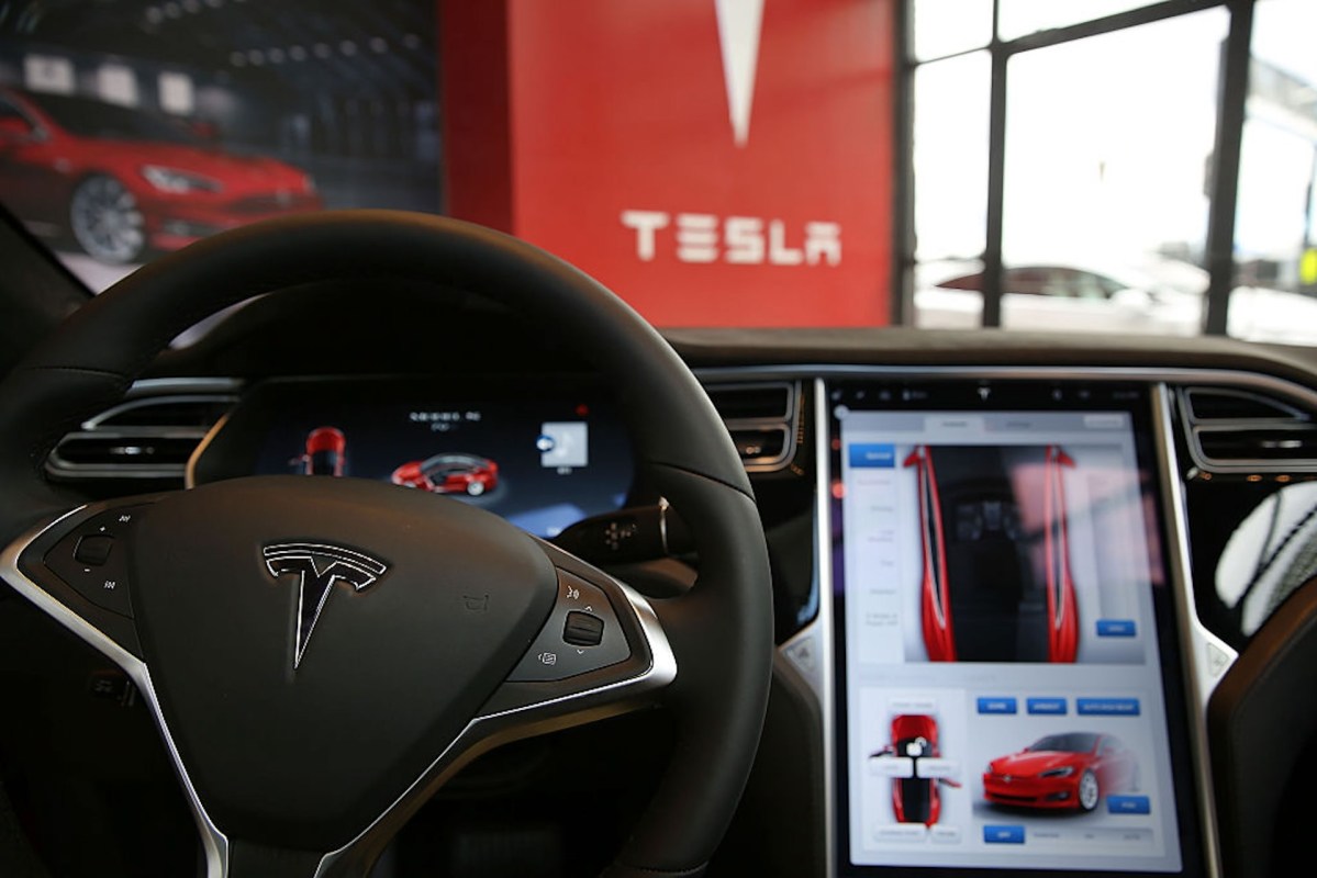 The case was further confused when the plaintiffs argued that the Autopilot was poorly designed.