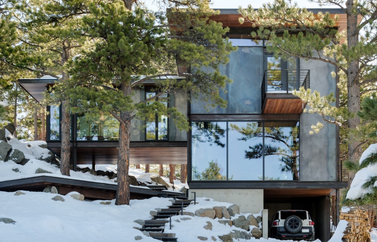 This home is so energy efficient that it sells energy back to the grid, saving homeowners serious cash in the long run.