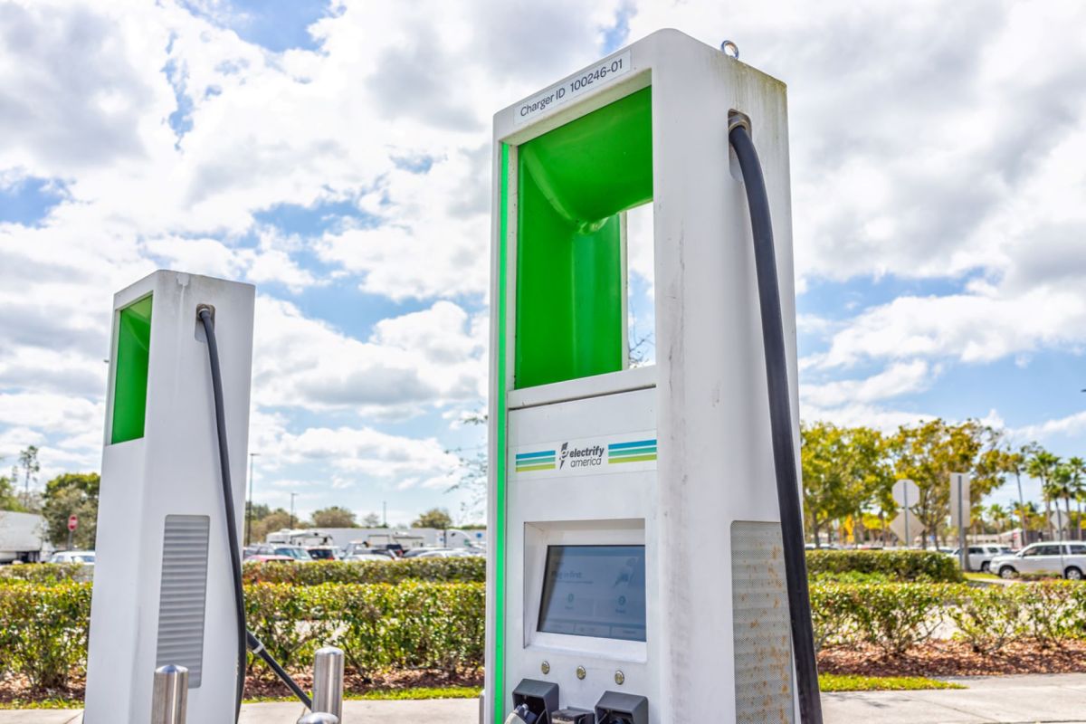 Arriving at a charging station and witnessing this vandalism is a huge inconvenience for EV drivers.