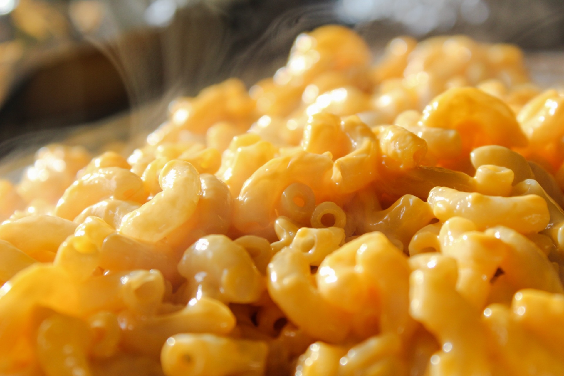 There is nothing like the nostalgia of digging into a gooey bowl of mac and cheese.