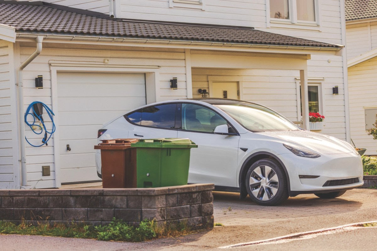 The Model 3 driver took to Reddit to share photos of the vandalism.