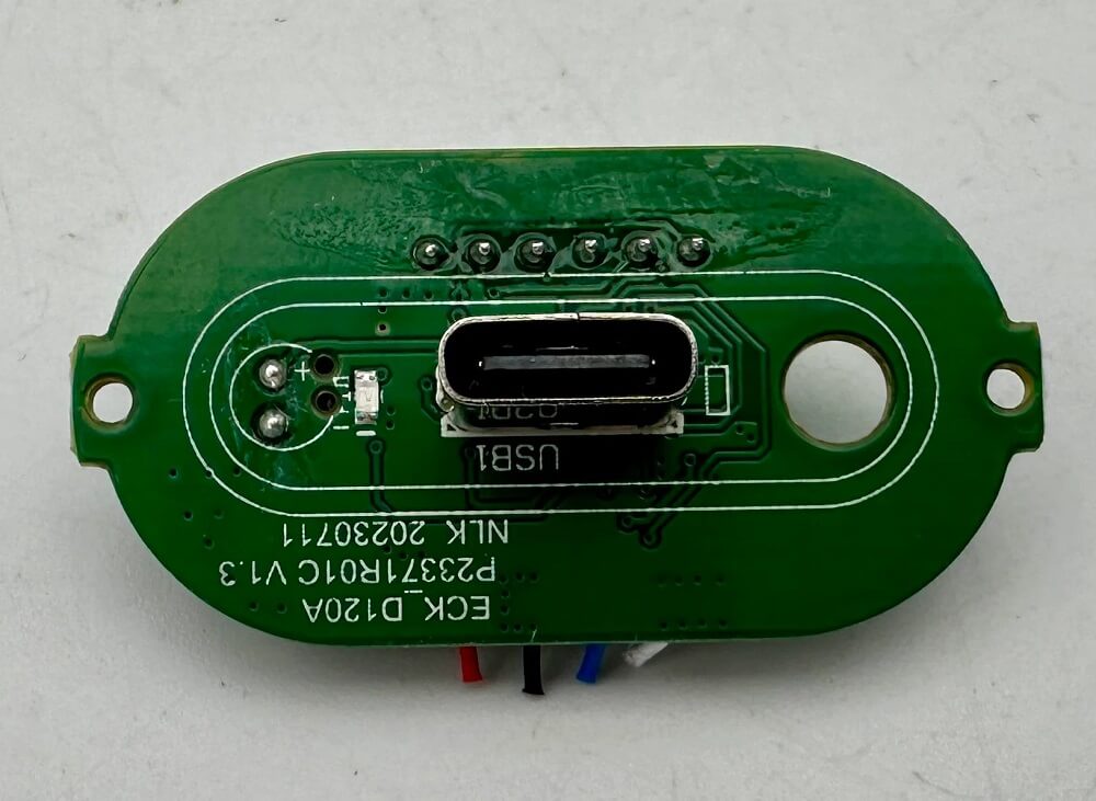 According to a Reddit post, vape products marked as disposable are misleading.