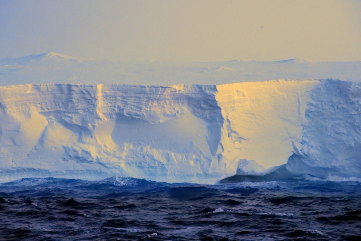 The iceberg’s sides are 1,312 feet tall, and its surface area is currently a whopping 1,350 square miles, which is greater than that of the island nation of Samoa (around 1,100 square miles).