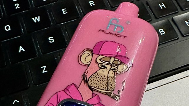 According to a Reddit post, vape products marked as disposable are misleading.