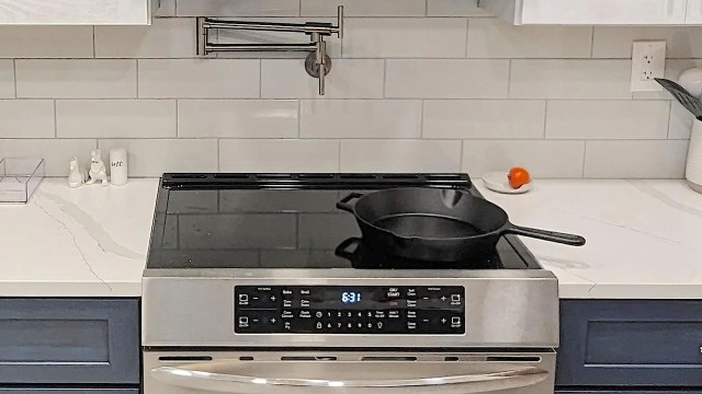 “This kitchen is bomb!”