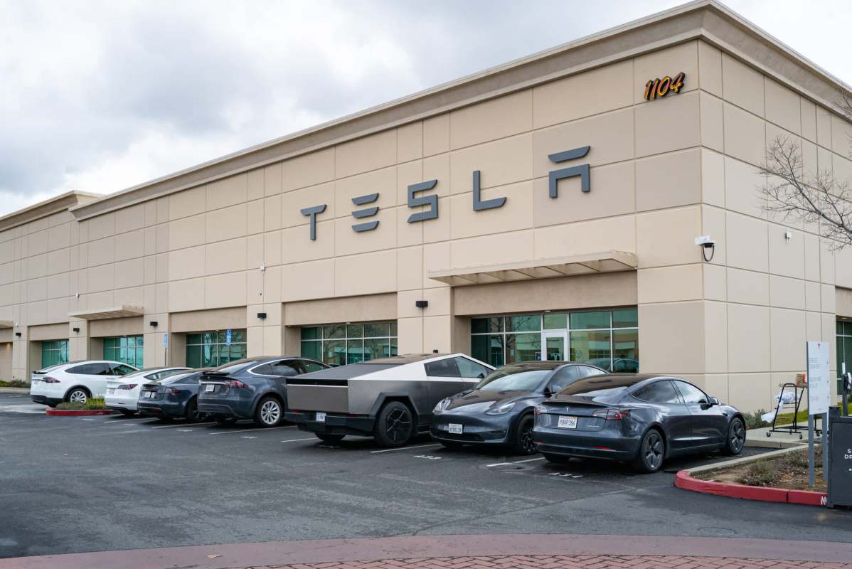 Tesla stock peaked at $488.54 on Dec. 18.