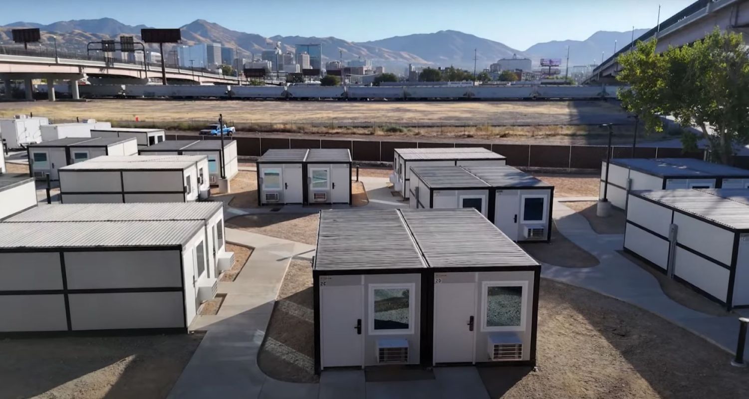 The well-lit gated community — staffed 24/7 by operator Switchpoint — offers privacy and security.