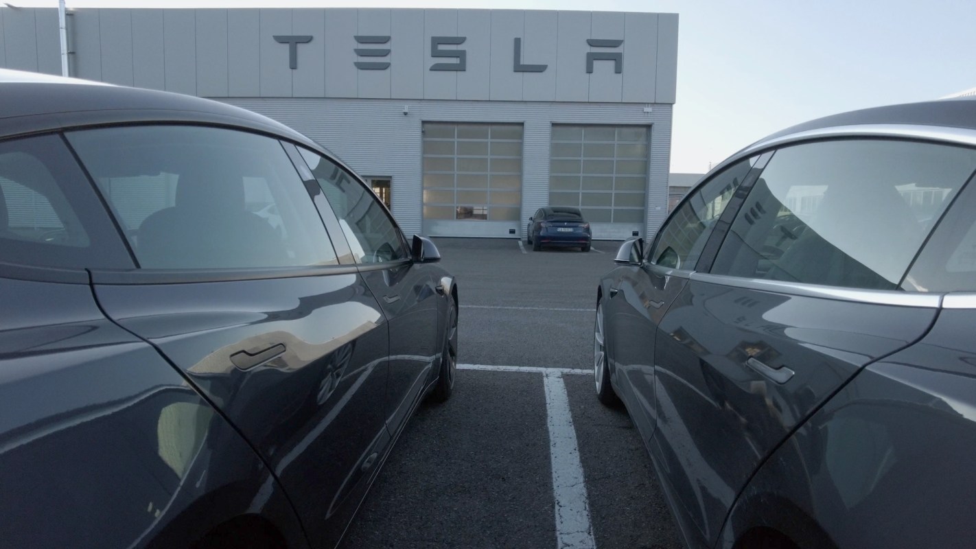 "Tesla's poor showing comes during what is otherwise a promising period for electric cars."