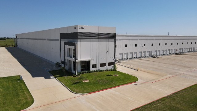 The company plans to ramp up production in 2026 to 3 GW and 5 GW by the end of 2027.