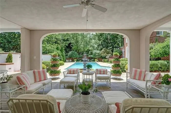 "That home was gorgeous. Should not have been allowed to be torn down."