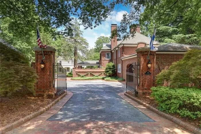 "That home was gorgeous. Should not have been allowed to be torn down."