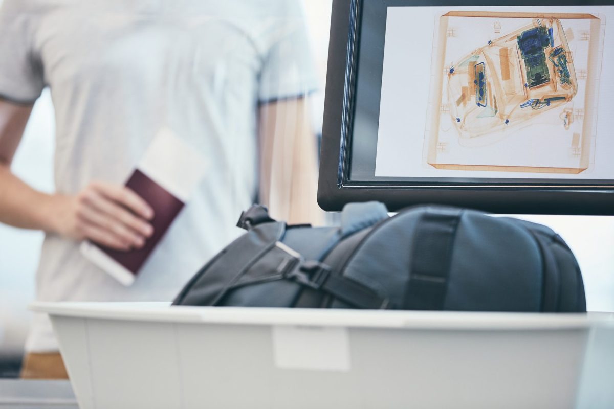 A pair of travelers were caught red-handed.