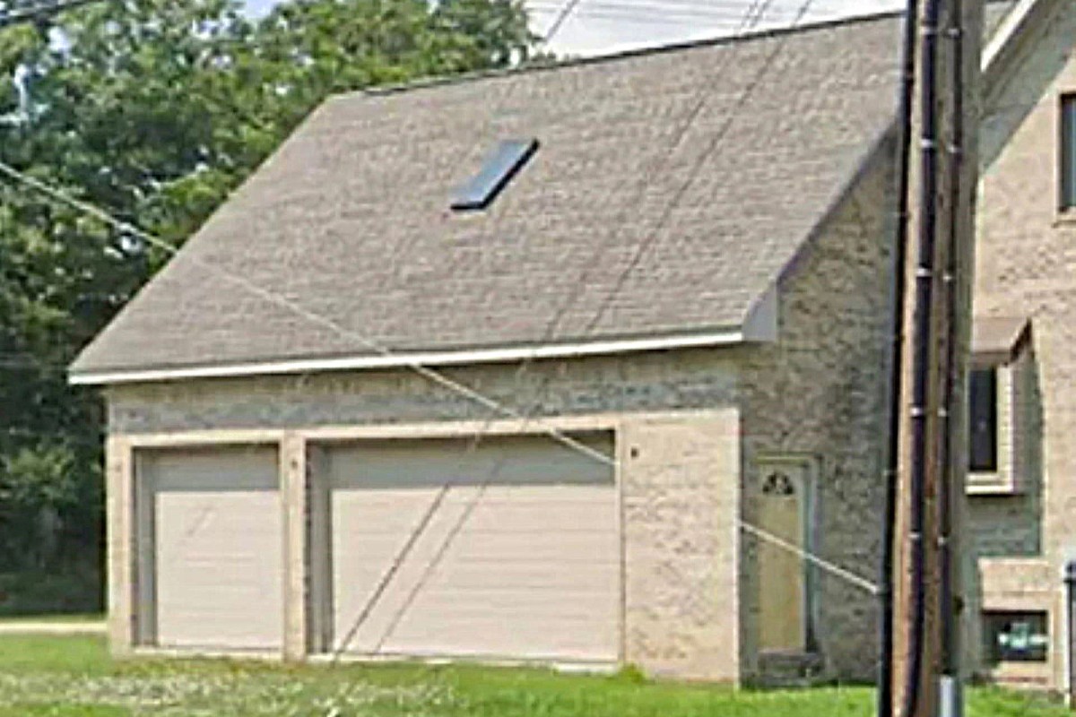 "So many unfinished brick McMansions around."