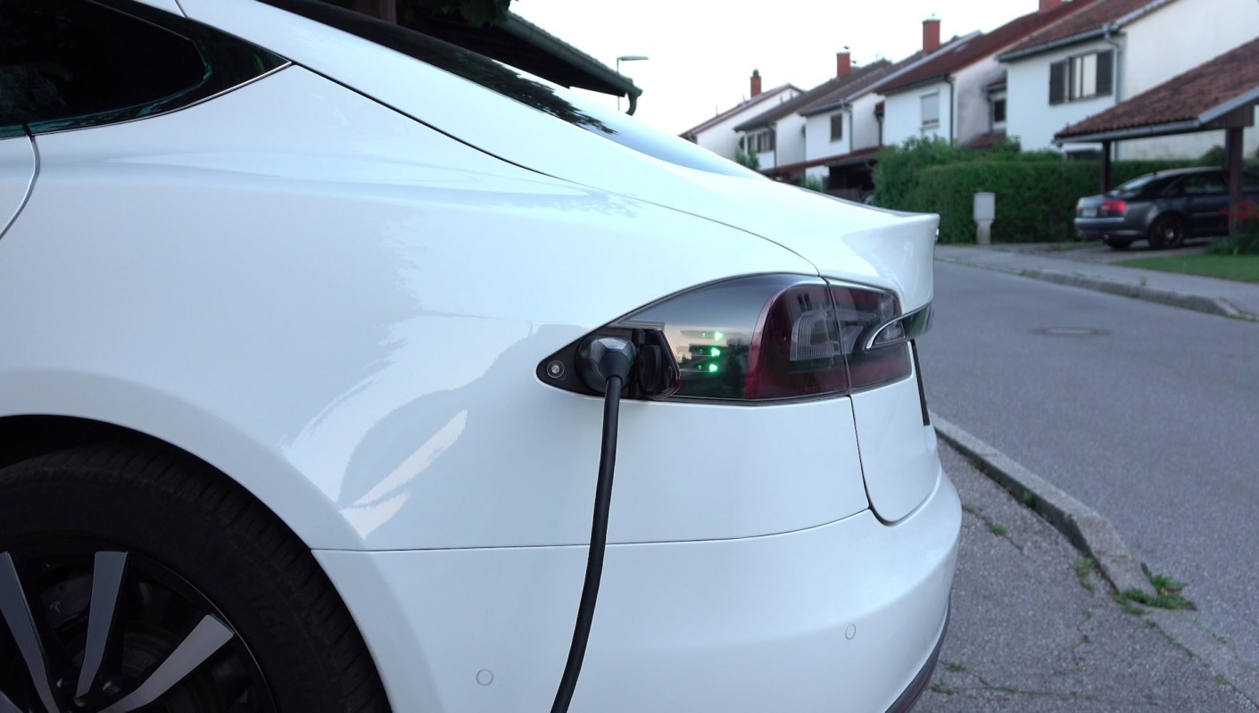 Buying an EV has never been easier, and with Recurrent's help, selling your old one has never been easier, either.