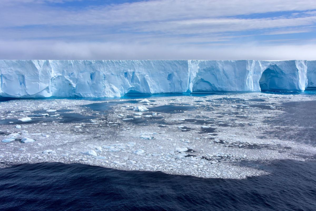 Thwaites Glacier accounts for 4% of the world's sea level rise every year.