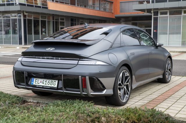 "I like the instant power, and the overall quiet driving experience."