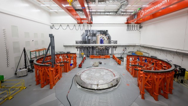 The team is aiming to have a working power plant by the early 2030s.