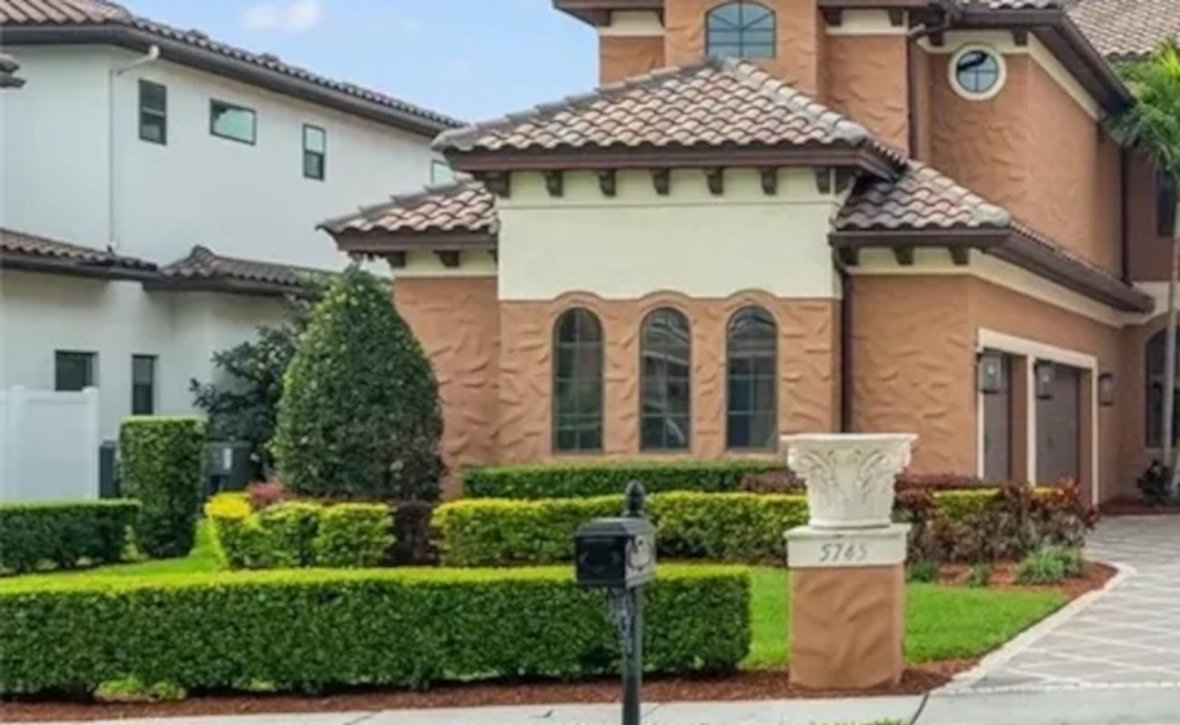"Can you even call it a mansion when it’s five feet from its neighbors on either side?"