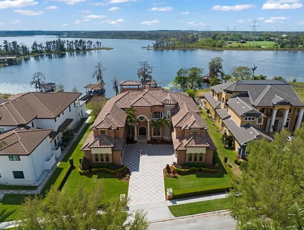 "Can you even call it a mansion when it's five feet from its neighbors on either side?"