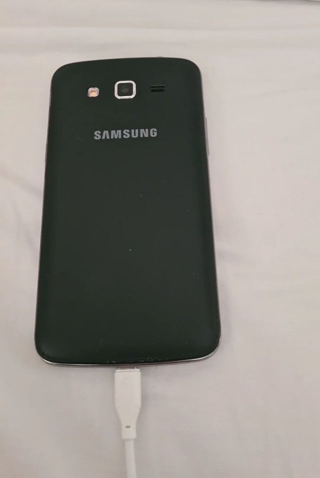 "I was at the Samsung store ... digging for phones."