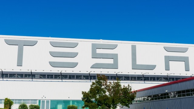 It comes as US tax credits for EV purchases are set to expire.